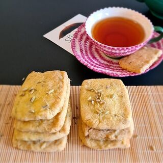 Salted Fennel Cookies